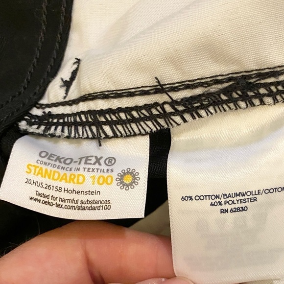 Lands’ End 18W Cargo Pants Black Womens Mid Rise Oeko-Tex UPF Hiking Active - Picture 7 of 11